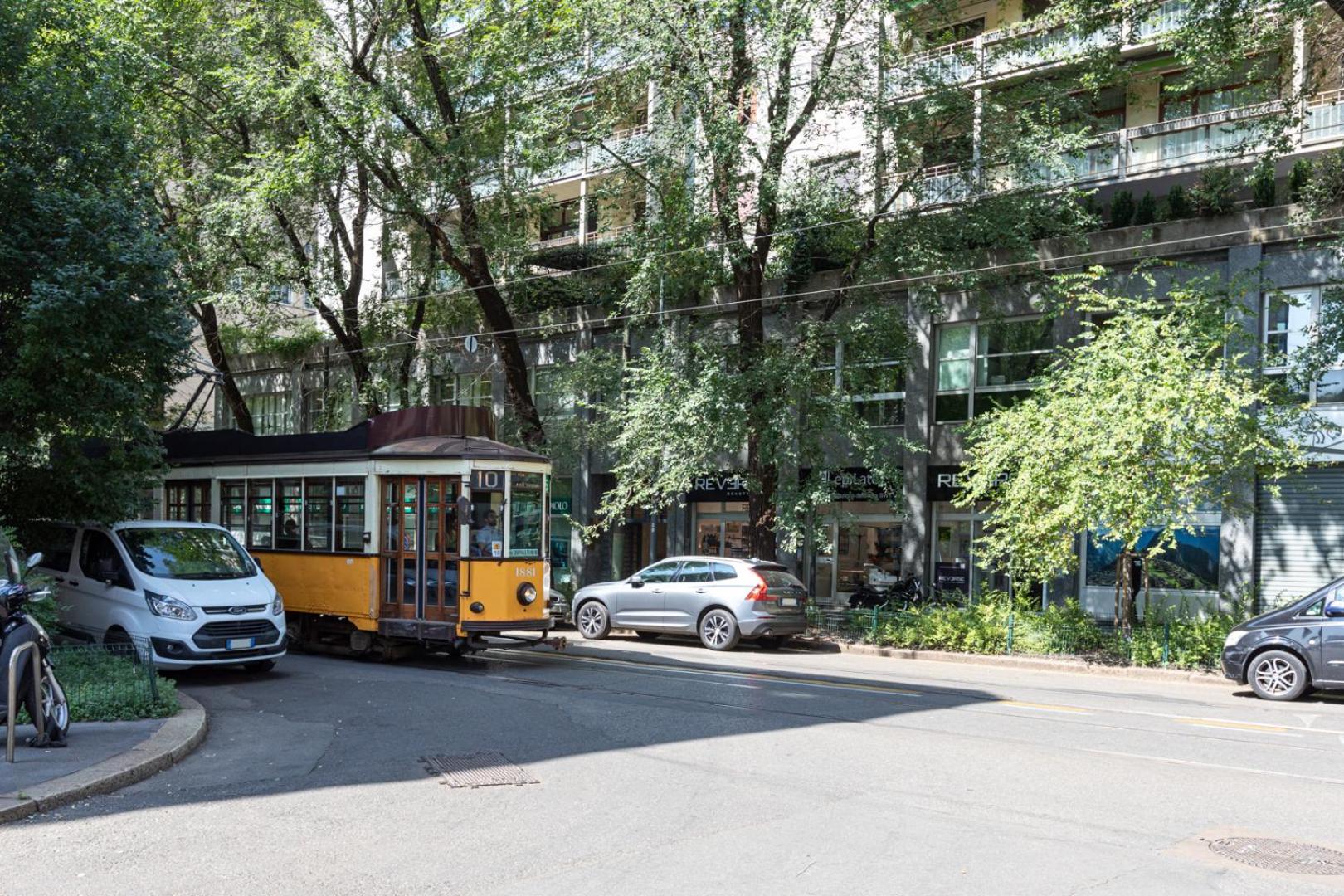 Centrale Suite With Balcony - Top Collection Milan Exterior photo